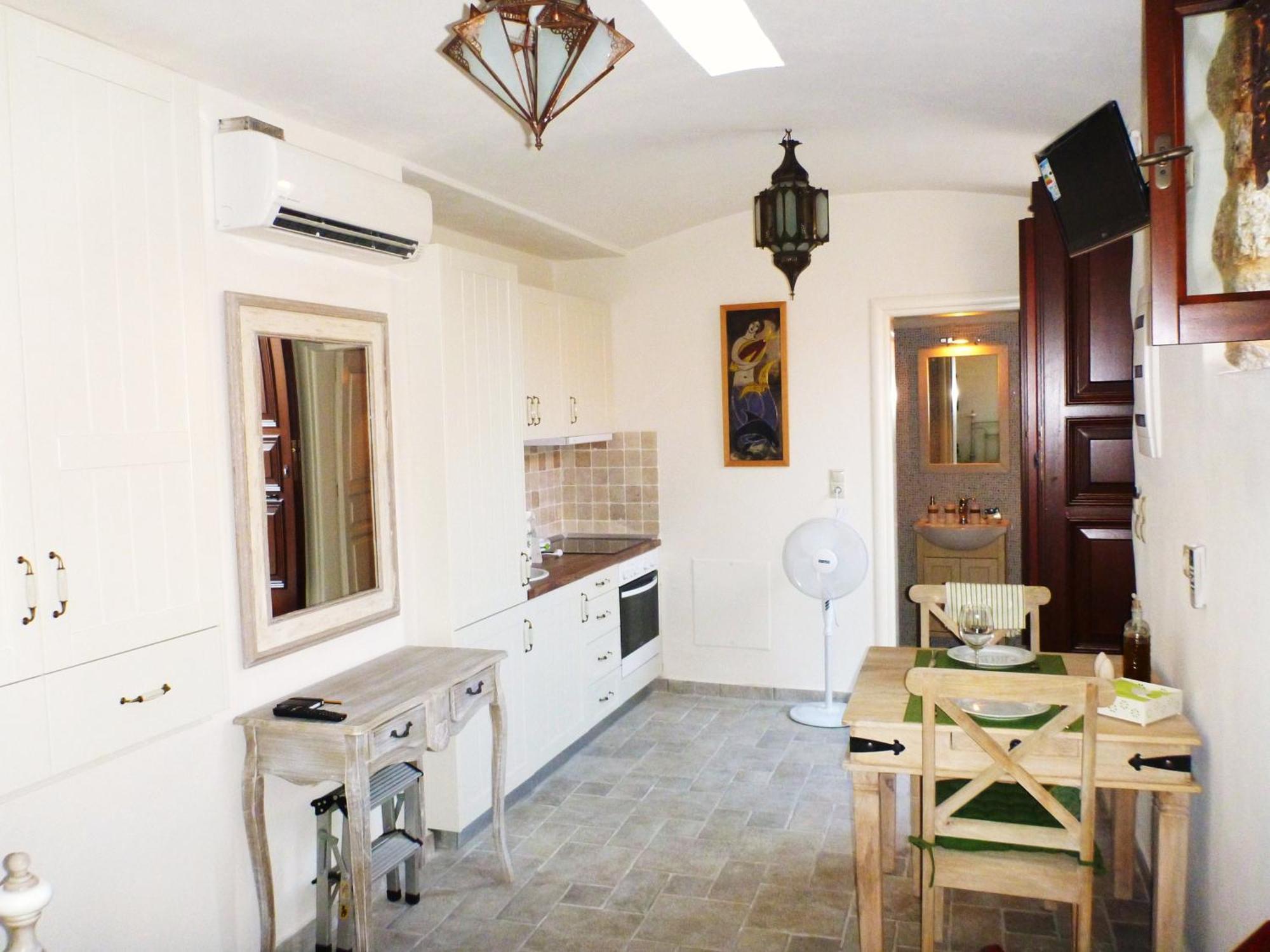Bright Sun Villas Chalki Town Ngoại thất bức ảnh