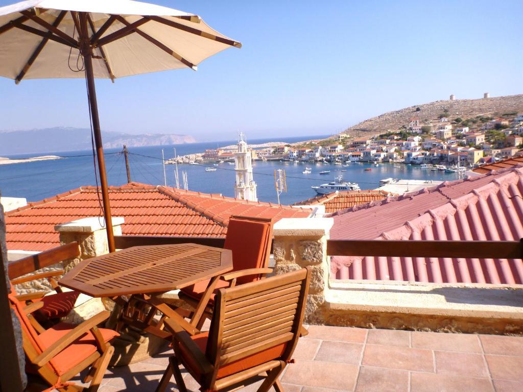 Bright Sun Villas Chalki Town Ngoại thất bức ảnh